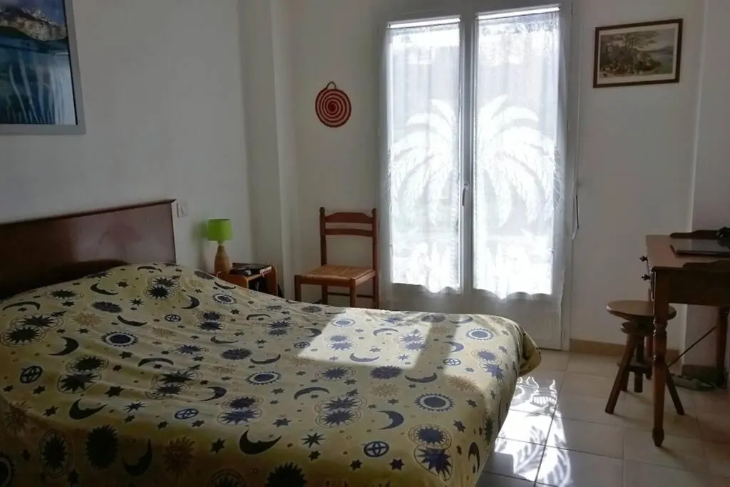 Maison De Campagne Avec Jardin Pour 2 A 5 Personnes Julos Francie